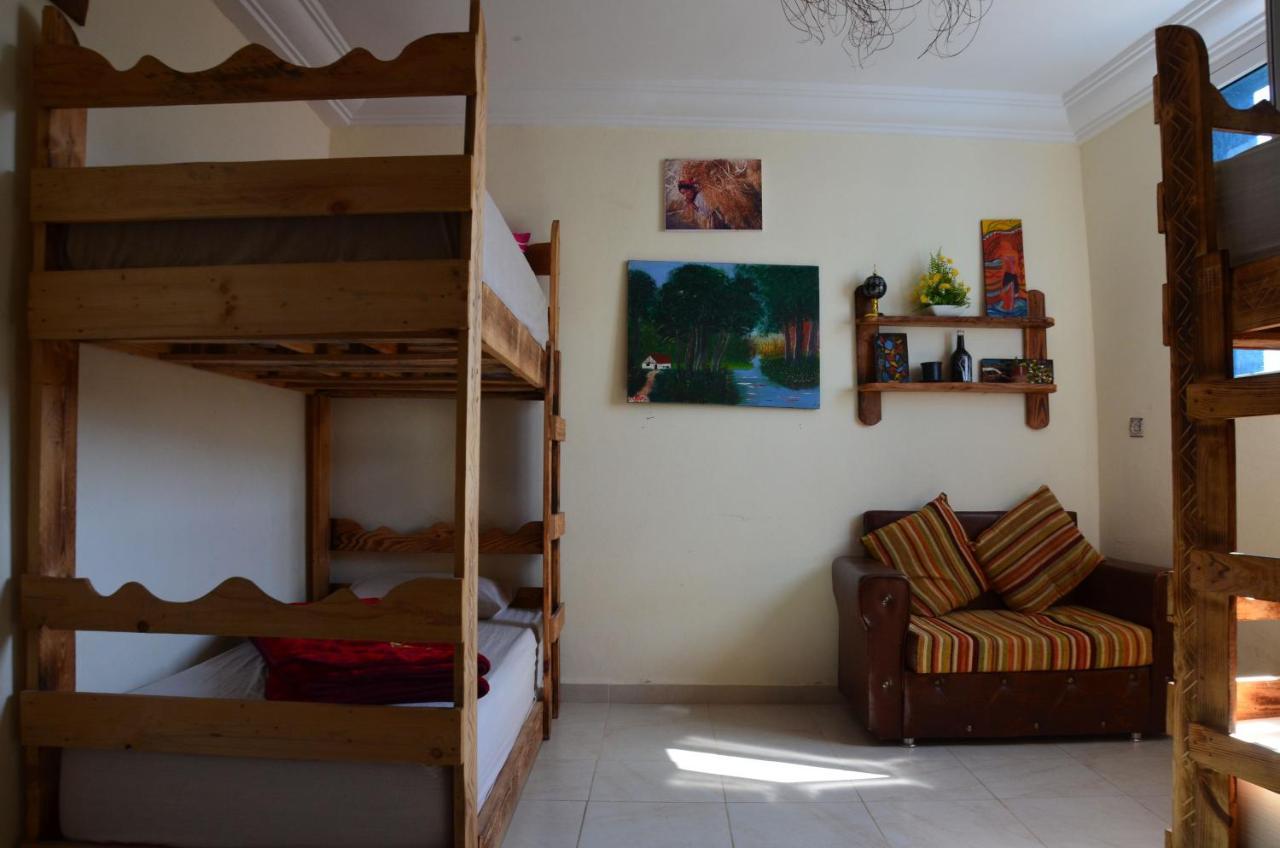 Tayought Surf Hostel ทากาเซาท์ ภายนอก รูปภาพ