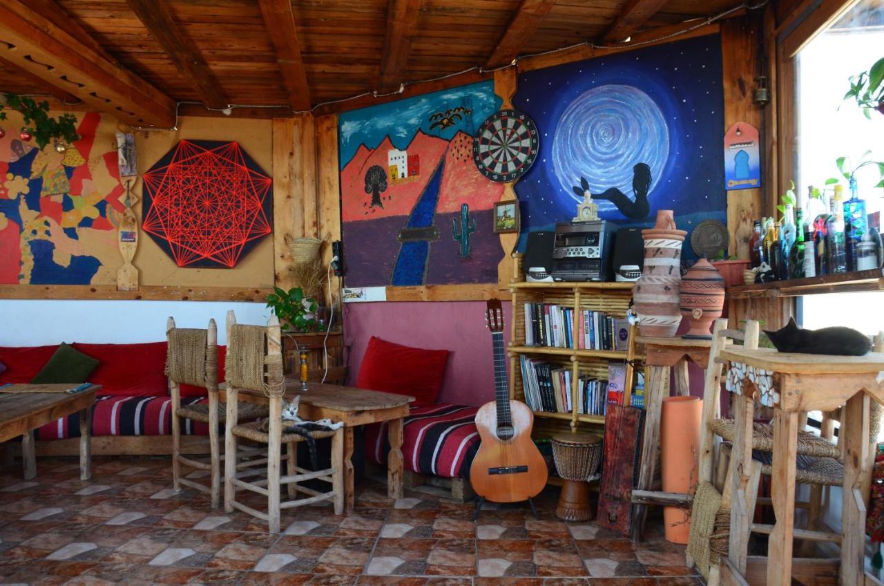 Tayought Surf Hostel ทากาเซาท์ ภายนอก รูปภาพ