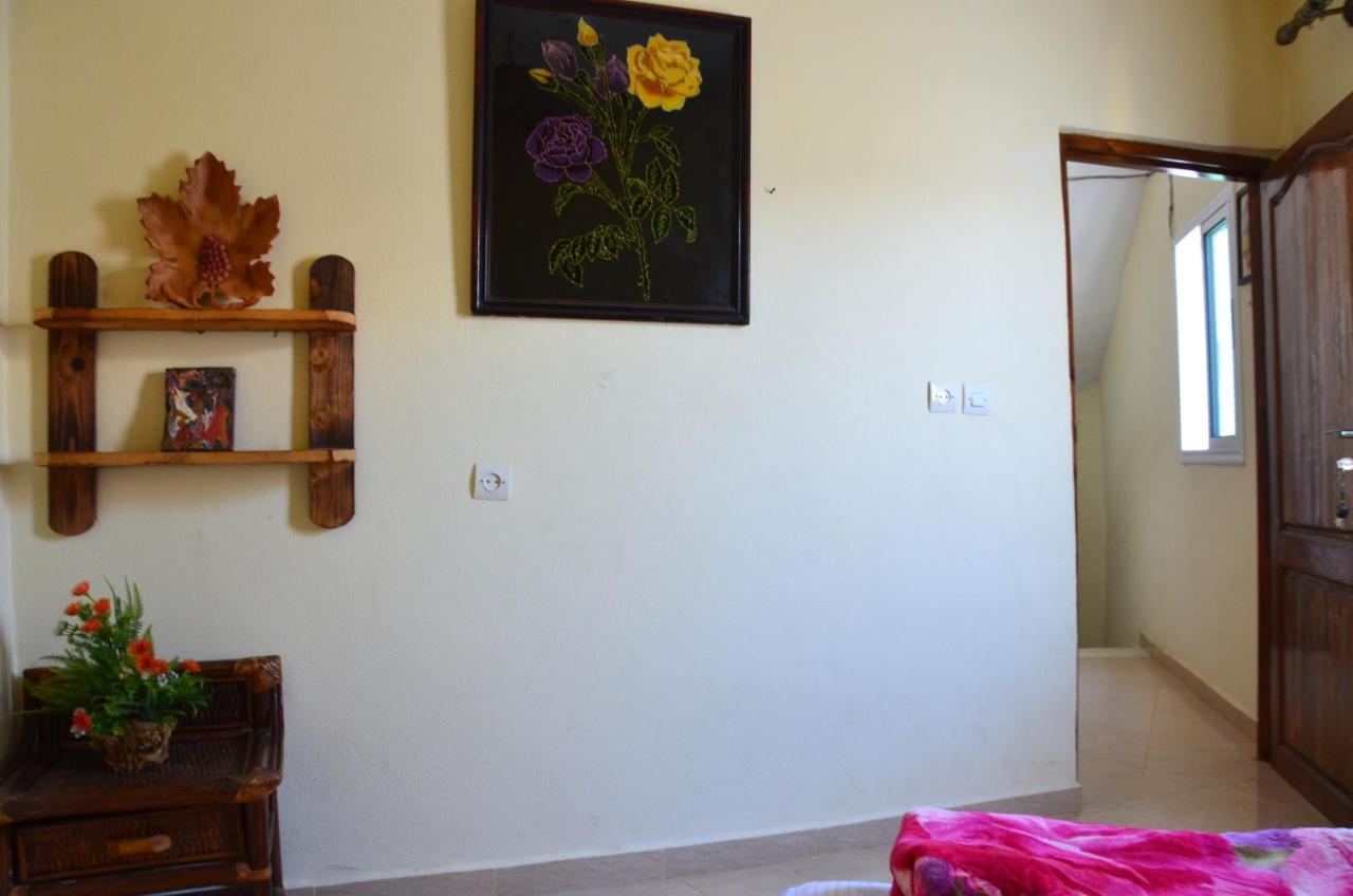 Tayought Surf Hostel ทากาเซาท์ ภายนอก รูปภาพ