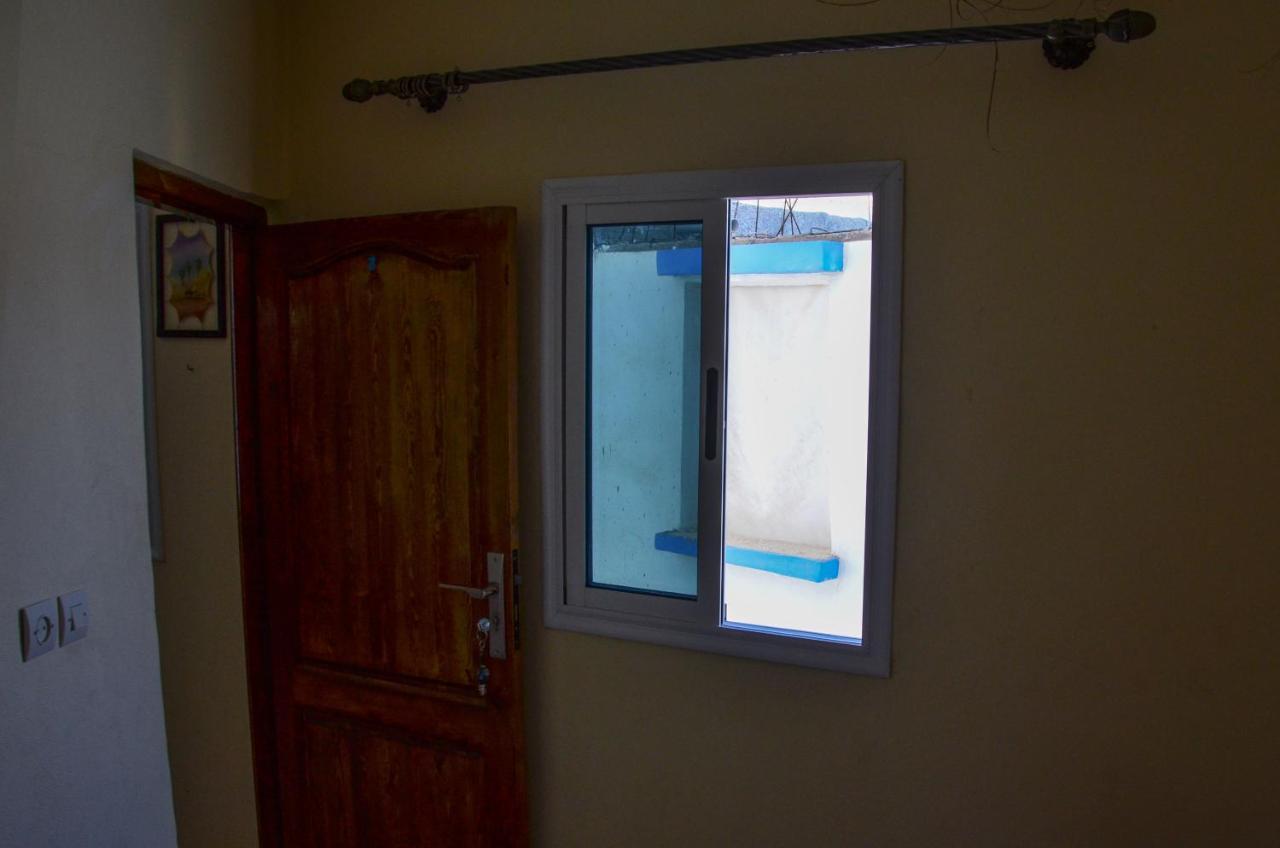 Tayought Surf Hostel ทากาเซาท์ ภายนอก รูปภาพ