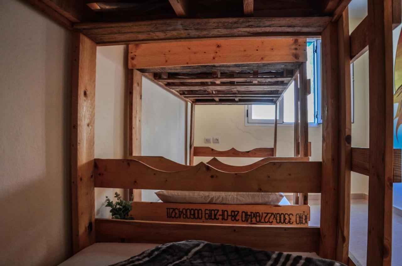 Tayought Surf Hostel ทากาเซาท์ ภายนอก รูปภาพ