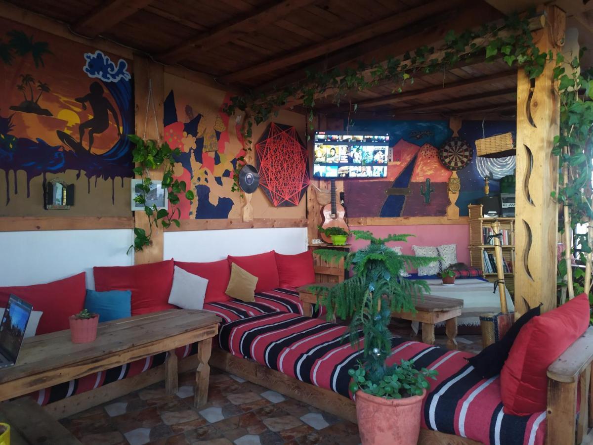 Tayought Surf Hostel ทากาเซาท์ ภายนอก รูปภาพ
